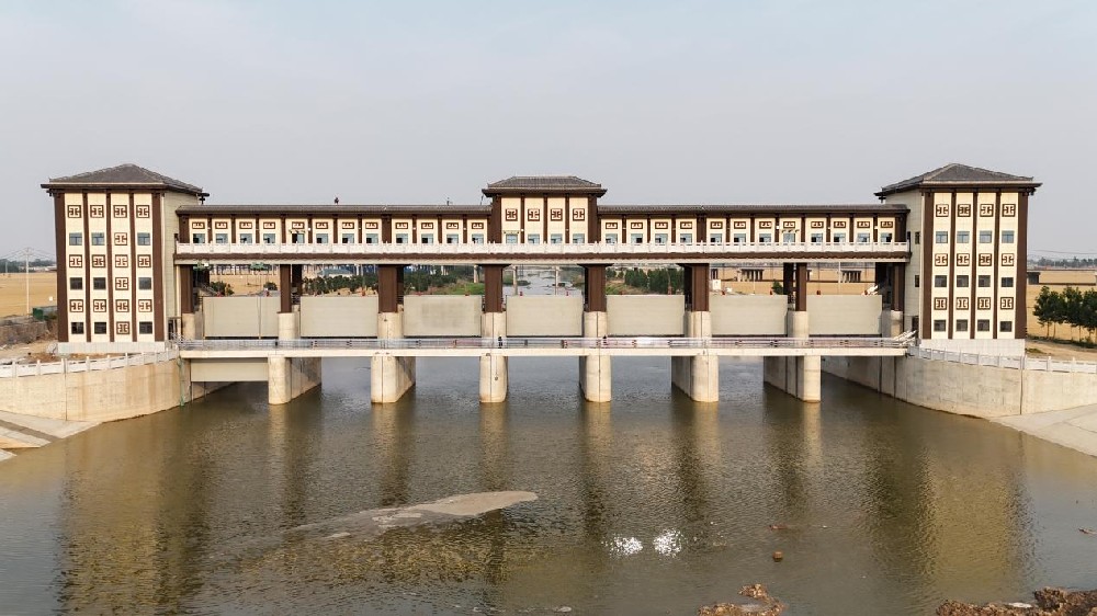 鹤壁市淇县卫河共产主义渠治理工程金属结构设备与机电设备采购及安装项目